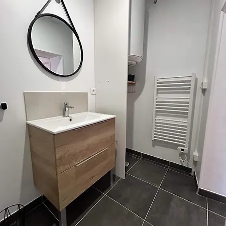 En Centre + Wifi Apartment