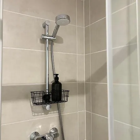 En Centre + Wifi Apartment *